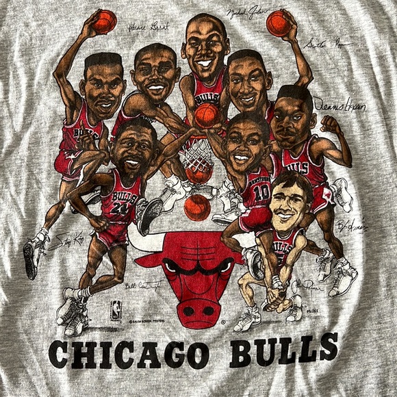 Vintage Chicago Bulls Early 90’s Players Slam Dunk Tee - Picture 2 of 8